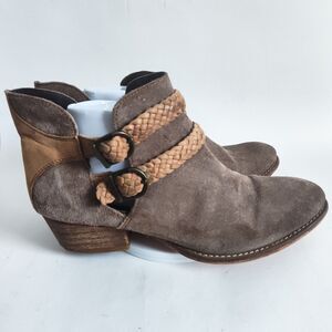 Rebels Brown Ankle Booties with Chic Design